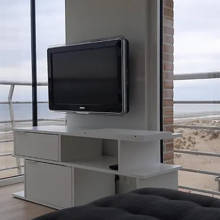 With Frontal Sea View With 3 Bedrooms Apartment