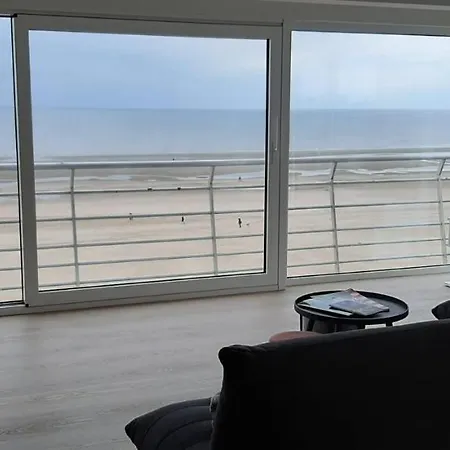With Frontal Sea View With 3 Bedrooms Koksijde